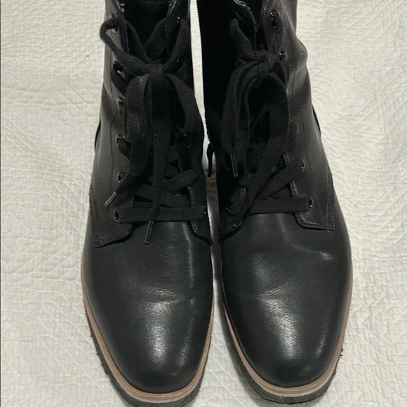Dr scholls Black Lace-Up Ankle Boots, zip on side - Picture 6 of 7
